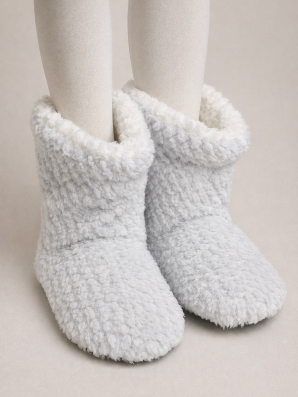 Cozy Sherpa Slipper Boots in light grey